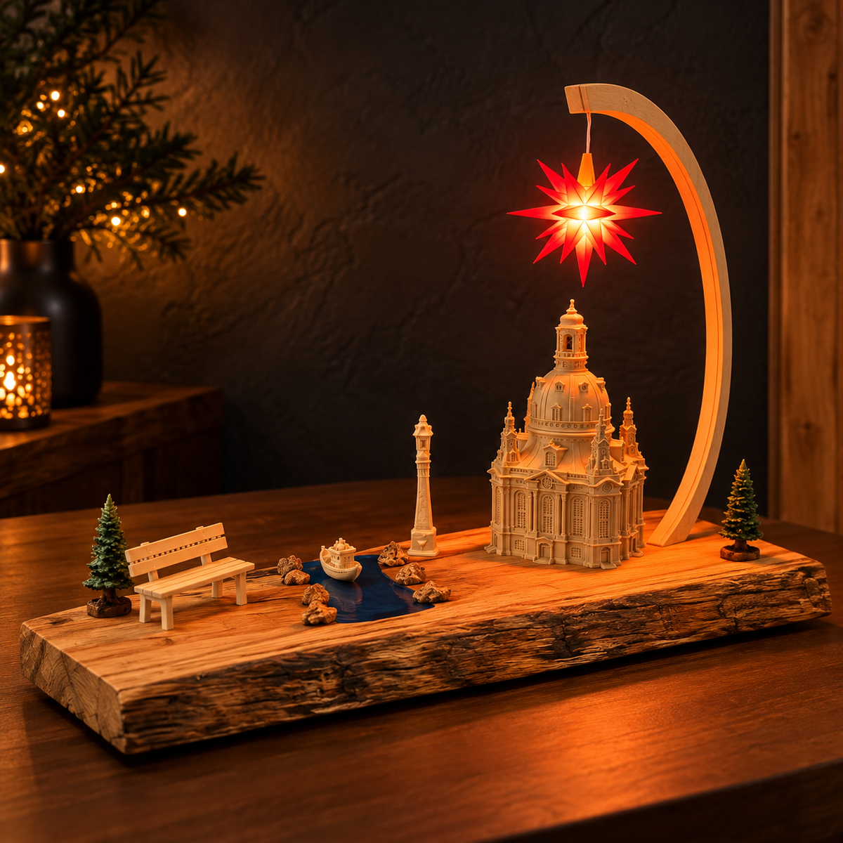 Dresdner Frauenkirche mit Epoxidharz-Elbe und rotem Herrnhuter Stern® als beleuchtete Holzdekoration im warmen Wohnambiente